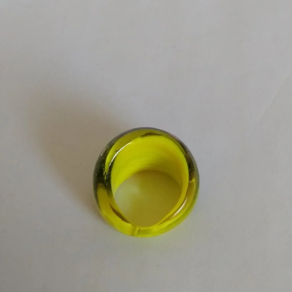 Yellow Swirl Glass Dome Ring Statement Modern Colorful Sparkle Size 7.5